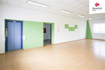 Prodej výrobní haly 2742 m2, Kamenice