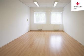 Prodej výrobní haly 2742 m2, Kamenice