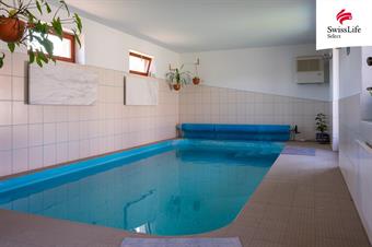 Prodej rodinného domu 236 m2, Příkazy