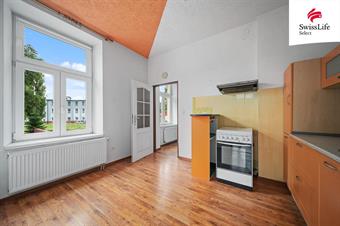 Prodej bytu 3+1 66 m2 Nádražní, Hostinné