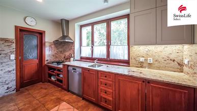 Prodej rodinného domu 200 m2, Lhota pod Libčany