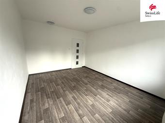 Pronájem bytu 2+1 64 m2 Na Veselce, Úpice