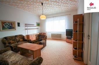 Prodej bytu 2+1 65 m2 Kobyliské náměstí, Praha