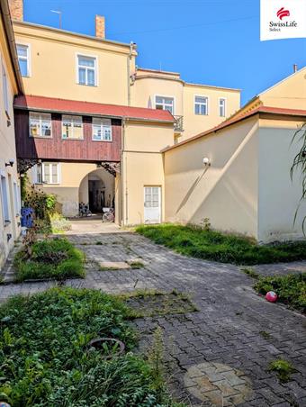 Prodej činžovního domu 1250 m2 Masarykovo nám., Třeboň