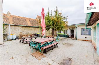 Prodej restaurace 267 m2, Hostěradice