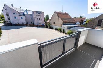 Prodej bytu 3+kk 81 m2, Břežany II