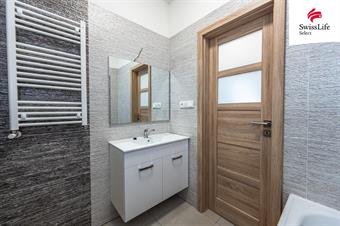 Prodej bytu 3+kk 77 m2, Břežany II