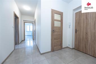 Prodej bytu 3+kk 77 m2, Břežany II
