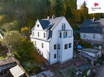 Prodej bytu 4+1 93 m2 Lesní, Trutnov