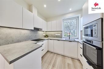 Prodej bytu 4+1 93 m2 Lesní, Trutnov