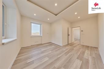 Prodej bytu 4+1 93 m2 Lesní, Trutnov