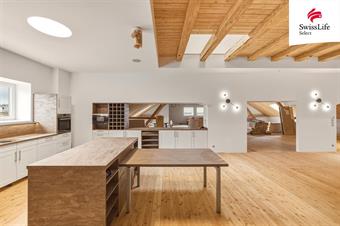 Prodej skladového prostoru 1400 m2, Sulejovice