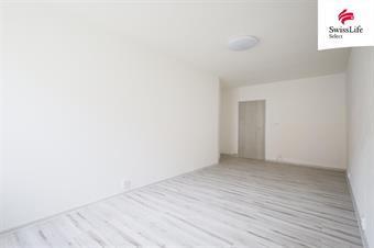 Prodej bytu 2+kk 60 m2 náměstí Jana Karafiáta, Jimramov