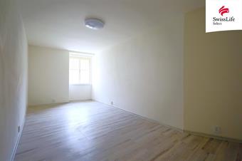 Prodej bytu 2+kk 60 m2 náměstí Jana Karafiáta, Jimramov