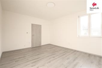 Prodej bytu 2+1 74 m2 náměstí Jana Karafiáta, Jimramov