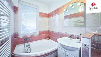 Pronájem bytu 3+1 82 m2 28. října, Dašice