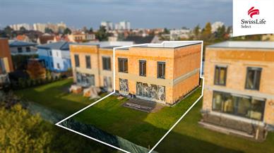 Prodej rodinného domu 174 m2 Na močále, Praha