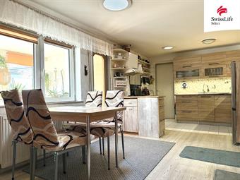 Prodej rodinného domu 188 m2, Roštění