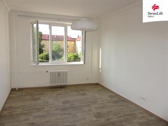 Pronájem bytu 2+1 55 m2 Devotyho, Pardubice