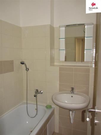 Pronájem bytu 2+1 55 m2 Devotyho, Pardubice