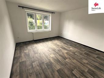 Pronájem bytu 2+1 64 m2 Na Veselce, Úpice