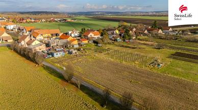 Prodej stavebního pozemku 1057 m2, Cítov