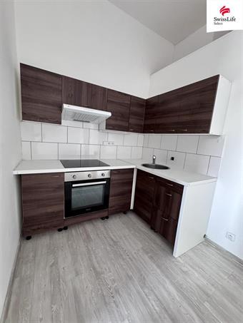 Pronájem bytu 2+kk 54 m2 nám. 8. května, Meziboří