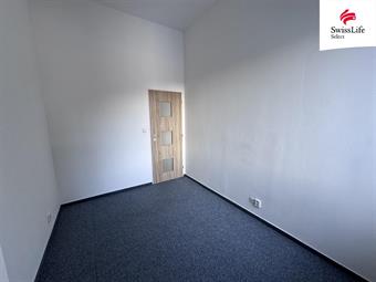 Pronájem bytu 2+kk 54 m2 nám. 8. května, Meziboří