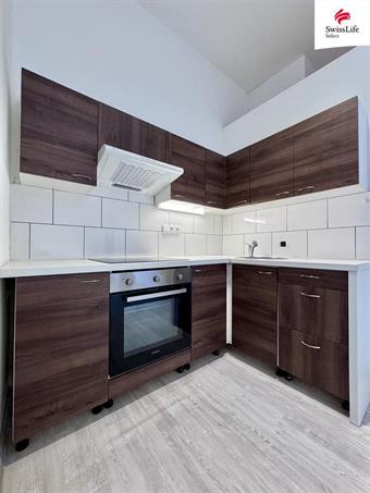 Pronájem bytu 2+kk 54 m2 nám. 8. května, Meziboří