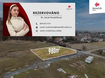Prodej stavebního pozemku 980 m2 Hroubovice