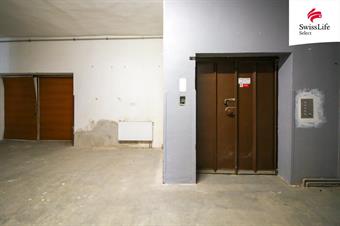 Pronájem obchodního prostoru 350 m2 Dr. Richtra, Třešť