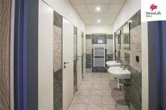 Pronájem obchodního prostoru 350 m2 Dr. Richtra, Třešť