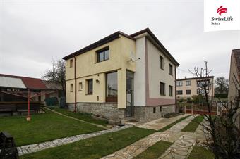 Prodej rodinného domu 240 m2, Hodice