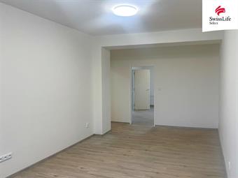 Pronájem bytu 3+1 63 m2 Nádražní, Bruntál