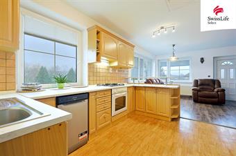 Prodej rodinného domu 200 m2, Žákava