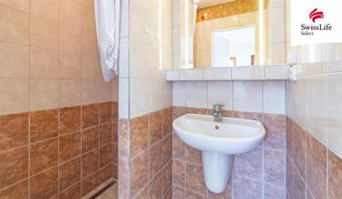 Prodej rodinného domu 240 m2 5. května, Kostomlátky