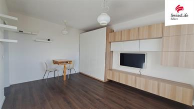 Prodej bytu 2+kk 41 m2 nábřeží Závodu míru, Pardubice