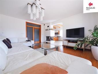 Prodej rodinného domu 250 m2, Křídla