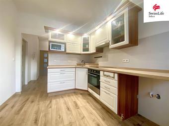 Prodej bytu 3+1 82 m2 Lesní, Hodonín