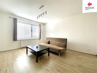 Prodej bytu 3+1 82 m2 Lesní, Hodonín