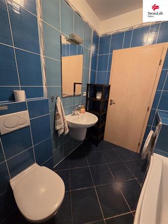 Pronájem bytu 1+kk 43 m2 Na Harfě, Praha