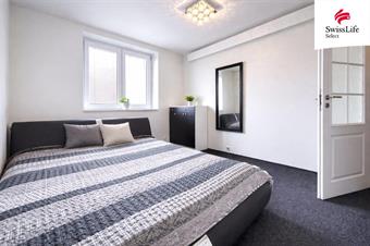 Prodej bytu 3+1 64 m2 Komenského náměstí, Říčany