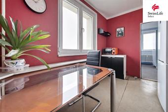 Prodej bytu 3+1 64 m2 Komenského náměstí, Říčany