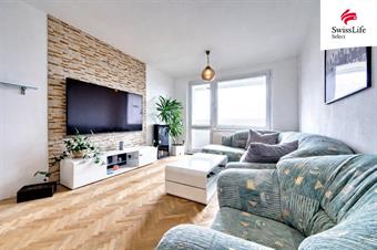 Prodej bytu 3+1 64 m2 Komenského náměstí, Říčany