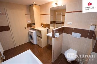 Pronájem bytu 2+kk 59 m2 náměstí Dukelských hrdinů, Pardubice