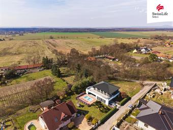 Prodej stavebního pozemku 1054 m2, Kly