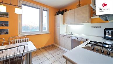 Prodej bytu 3+1 75 m2 Erno Košťála, Pardubice