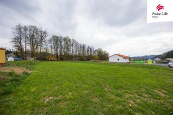Prodej stavebního pozemku 1097 m2 Helvíkovice