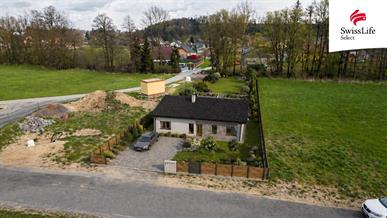 Prodej stavebního pozemku 1097 m2 Helvíkovice