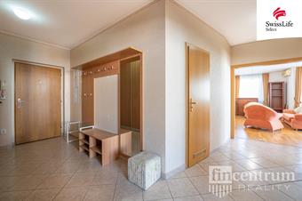 Pronájem bytu 4+kk 115 m2 V Zeleném údolí, Praha